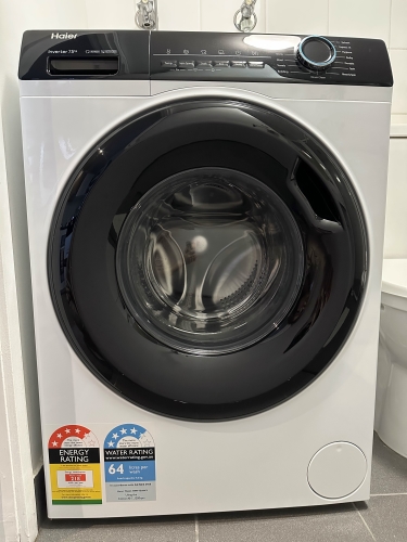 Second-hand Haier 7.5kg Front Load Washing Machine
