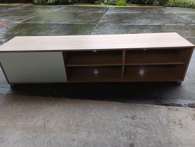 Second-hand IKEA Entertainment Unit - Photo 1)