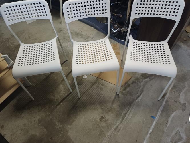 Second-hand Set of 3 IKEA Chairs