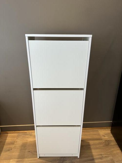 Second-hand IKEA BISSA Shoe Cabinet - Photo 1)