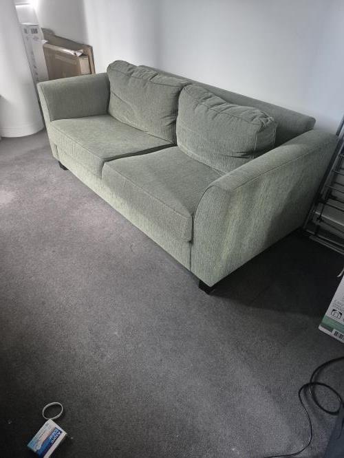 Second-hand Sofa - Photo 1)
