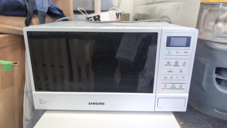 Second-hand Samsung Microwave - Photo 1)