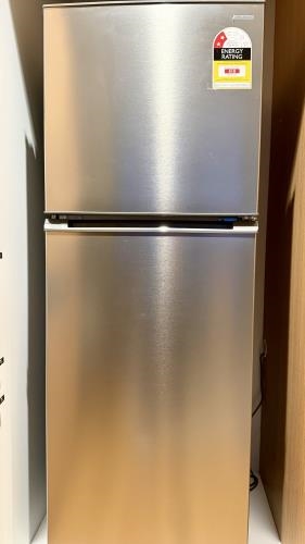 Second-hand Germanica 239L Top Mount Fridge - Photo 1)