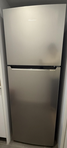 Second-hand Hisense 350L Top Mount Fridge - Photo 1)