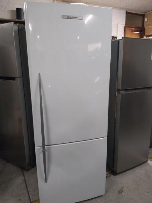 Second-hand Fisher & Paykel 403L Bottom Mount Fridge - Photo 1)