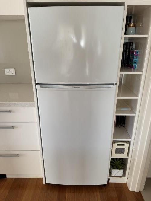 Second-hand Westinghouse 280L Top Mount Fridge