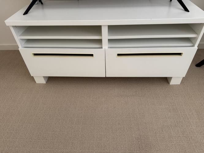 Second-hand Entertainment Unit - Photo 1)