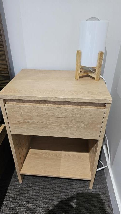 Second-hand Bedside Table - Photo 1)