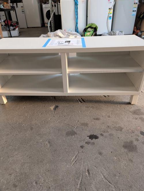 Second-hand TV Table - Photo 1)
