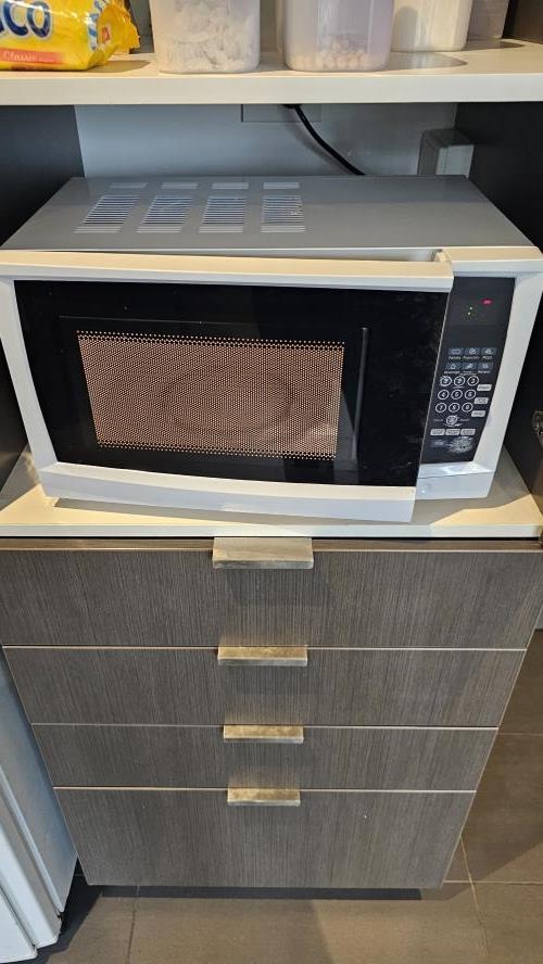 Second-hand Anko Microwave - Photo 1)