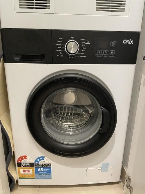 Second-hand Onix 6kg Front Load Washing Machine