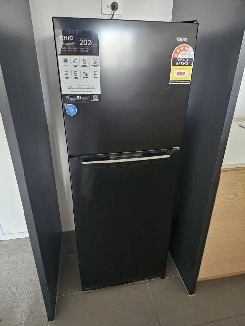 Second-hand Chiq 202L Top Mount Fridge