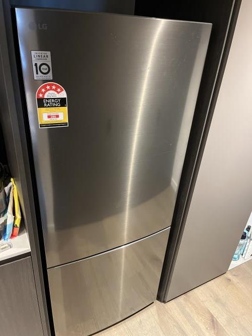 Second-hand LG 420L Bottom Mount Fridge