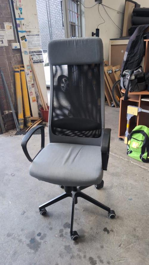Second-hand IKEA Markus Office Swivel Chair - Photo 1)