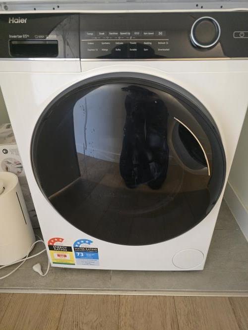 Second-hand Haier 8.5kg Front Load Washing Machine