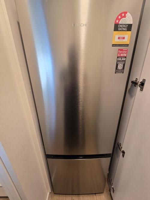 Second-hand Hitachi 323L Bottom Mount Fridge
