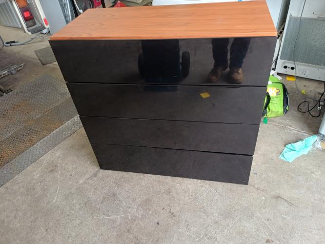 Second-hand Chest of 4 Drawers - Photo 1)