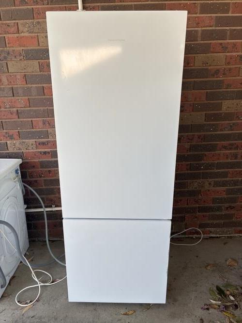 Second-hand Fisher & Paykel 403L Bottom Mount Fridge - Photo 1)