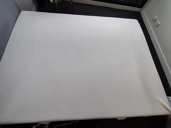 Second-hand IKEA ABYGDA Queen Size Mattress - Photo 1)