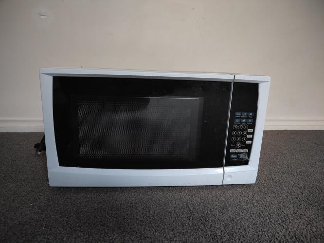 Second-hand Anko Microwave - Photo 1)