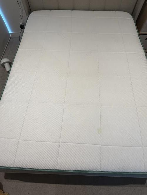 Second-hand Double Mattress - Photo 1)