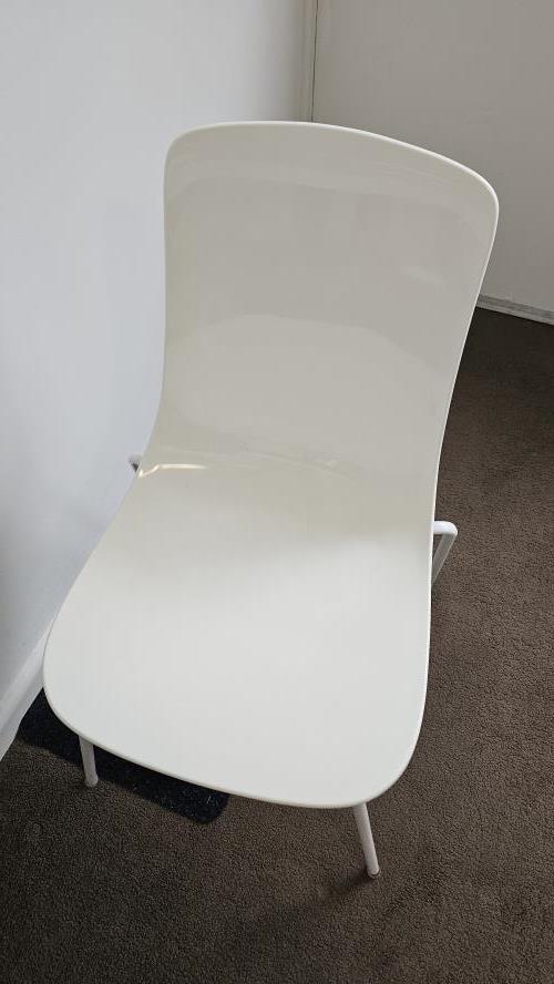 Second-hand Dining Table with 2 Chairs - Photo 10)