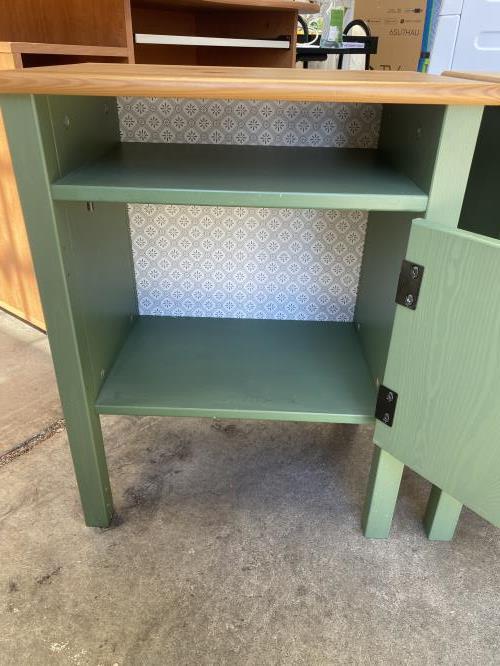 Second-hand Pair of Bedside Tables - Photo 10)