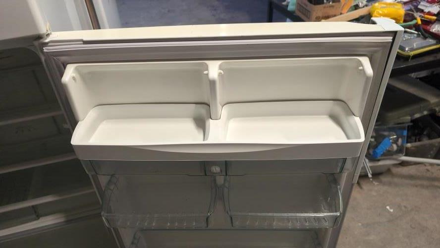 Second-hand Westinghouse 420L Top Mount Fridge - Photo 10)