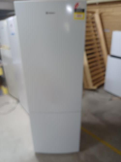Second-hand Westinghouse 370L Bottom Mount Fridge - Photo 10)