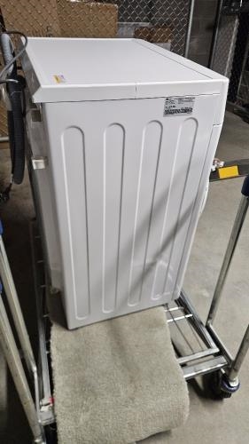 Second-hand LG 7.5kg Front Load Washing Machine - Photo 10)