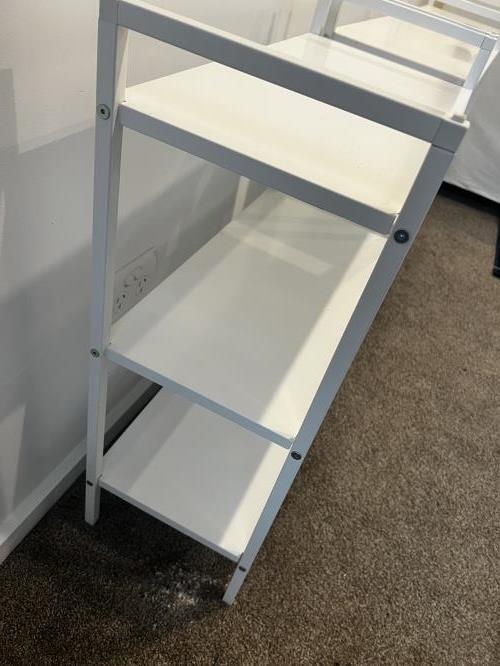 Second-hand Set of 3 IKEA Shelf Units - Photo 10)