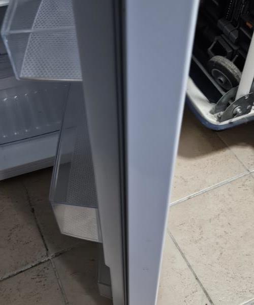 Second-hand Westinghouse 231L Top Mount Fridge - Photo 10)
