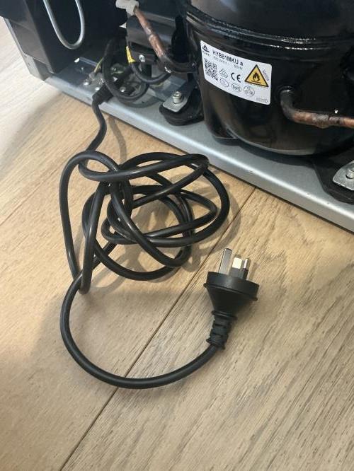 Second-hand Hisense 272L Top Mount Fridge - Photo 10)