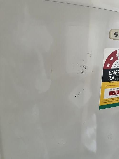 Second-hand Simpson 235L Top Mount Fridge - Photo 11)