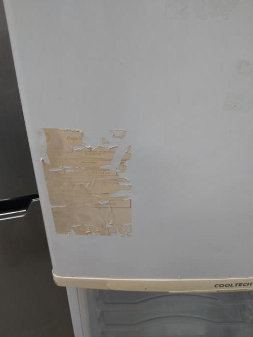 Second-hand Samsung 210L Top Mount Fridge with most shelves missing - Photo 11)