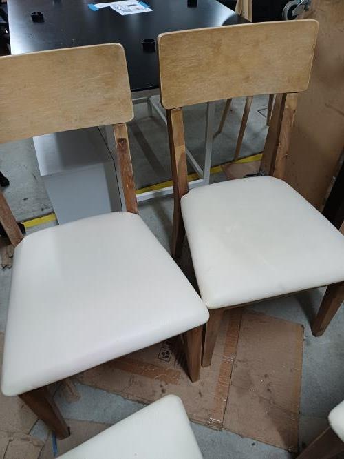 Second-hand Dining Table with 6 Chairs - Photo 11)