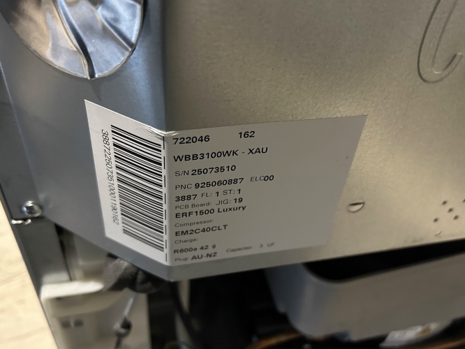 Second-hand Westinghouse 339L Bottom Mount Fridge - Photo 12)