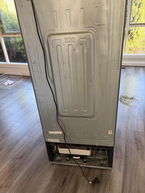 Second-hand Samsung 341L Top Mount Fridge - Photo 12)