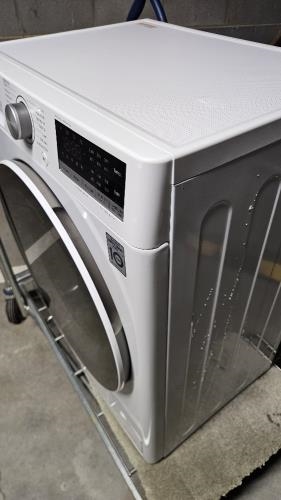 Second-hand LG 7.5kg Front Load Washing Machine - Photo 12)