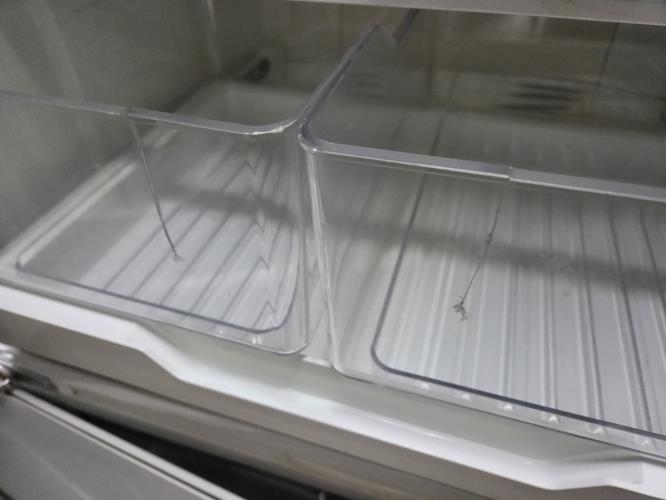 Second-hand Fisher & Paykel 442L Bottom Mount Fridge - Photo 12)