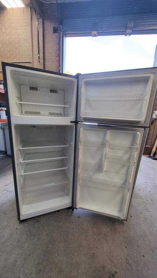 Second-hand Simpson 390L Top Mount Fridge - Photo 13)