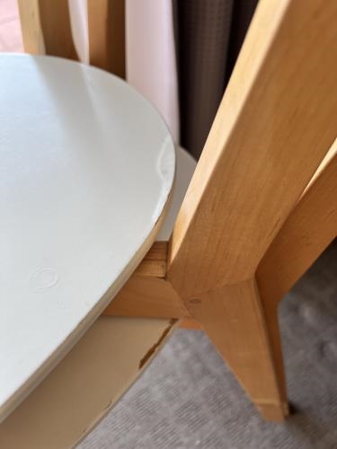 Second-hand IKEA Dining Table with 4 Chairs - Photo 15)
