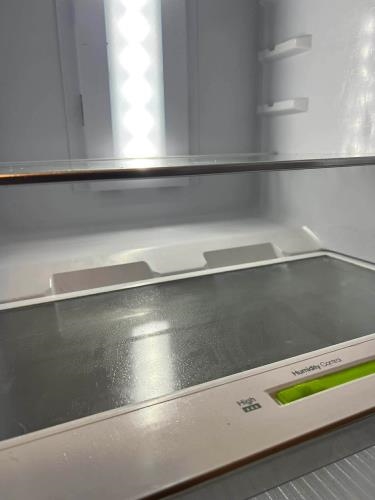 Second-hand Chiq 202L Top Mount Fridge - Photo 15)