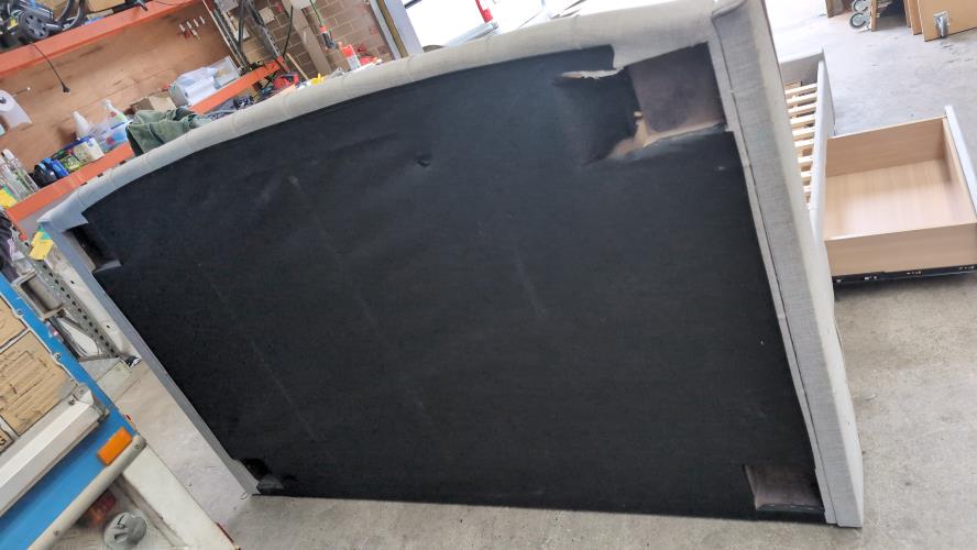 Second-hand King Size Bed with 4 Under Bed Storage Drawers - Photo 16)