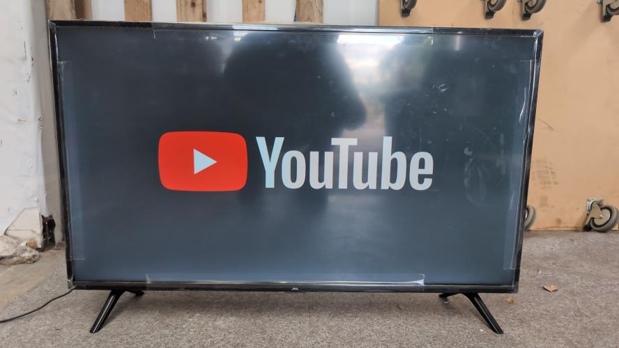 Second-hand Ffalcon 40\" Smart TV - Photo 2)