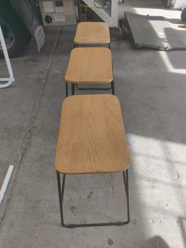 Second-hand Set of 3 Bar Stools - Photo 2)