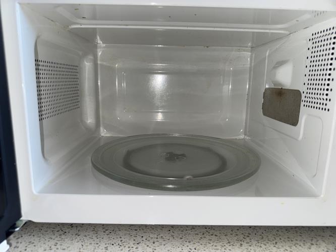 Second-hand Target Microwave Oven - Photo 2)