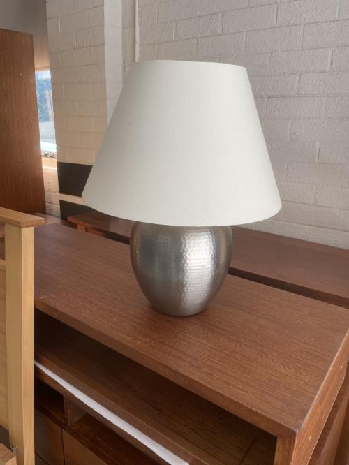Second-hand Lamp - Photo 2)