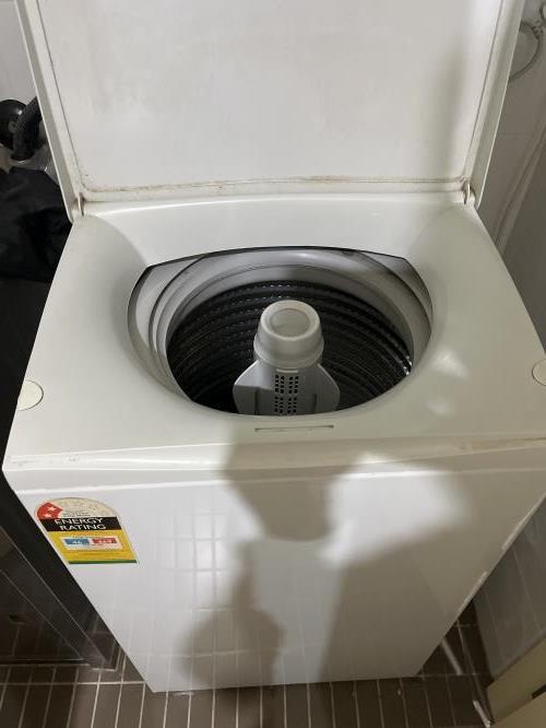 Second-hand Fisher & Paykel 5.5kg Top Load Washing Machine - Photo 2)