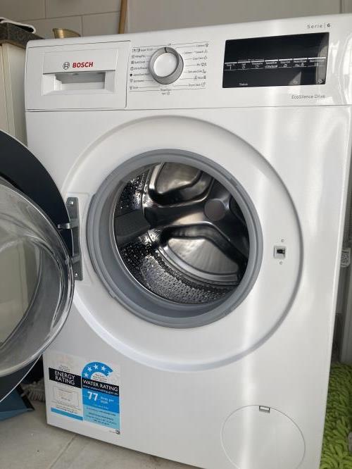 Second-hand Bosch 9kg Front Load Washing Machine - Photo 2)